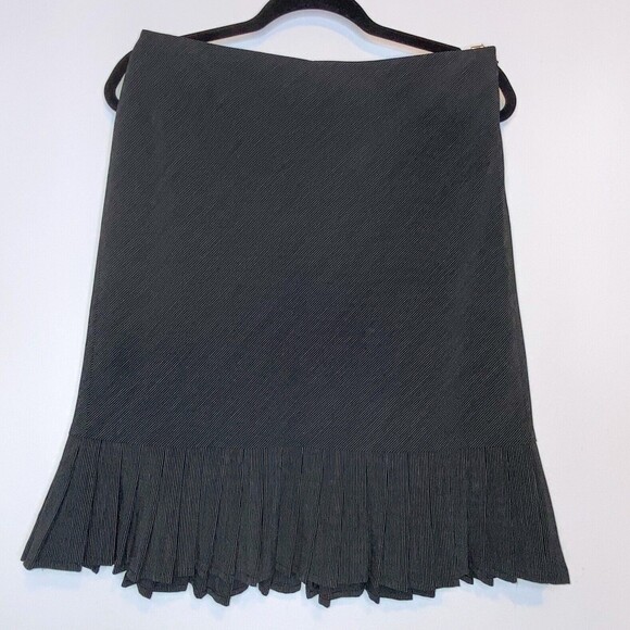 LOFT Petite 8P Wool Blend Pencil Skirt Black Pinstripe Ruffle Hem Career Office - Picture 1 of 7